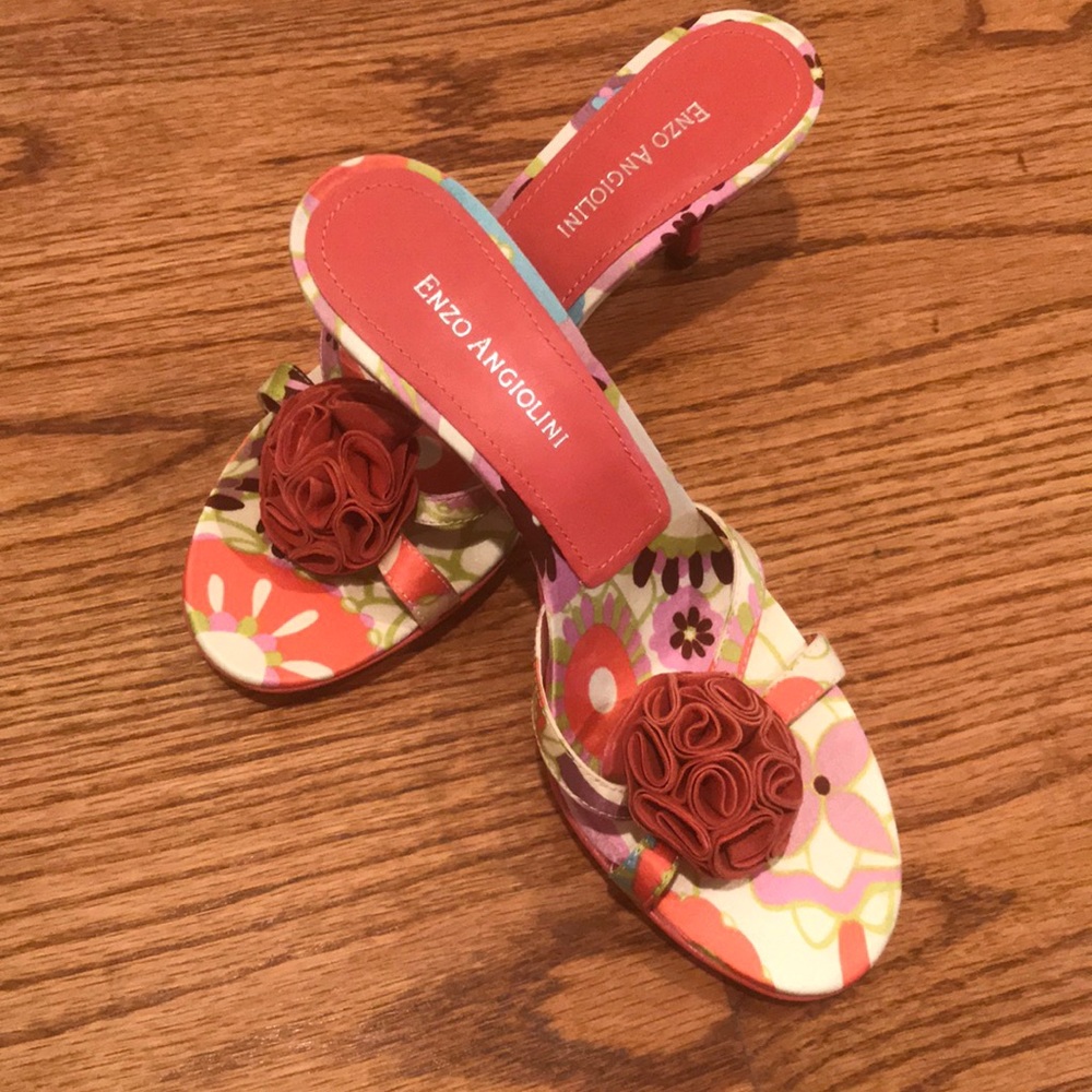 New Enzo Angiolini Slide Sandals 6.5